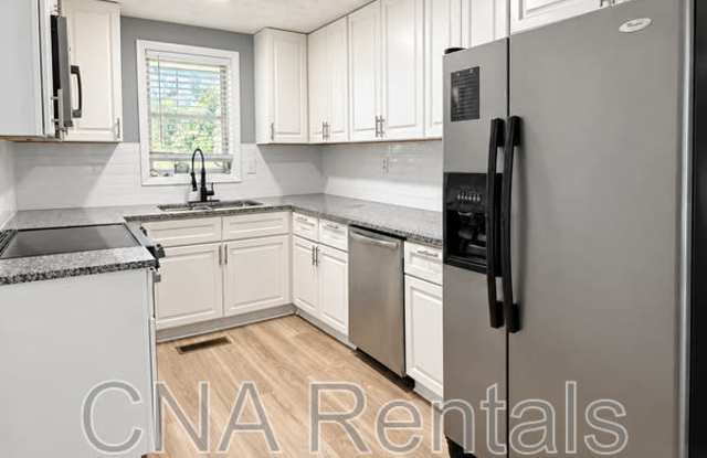 2454 Warwick Cir Gallery 4