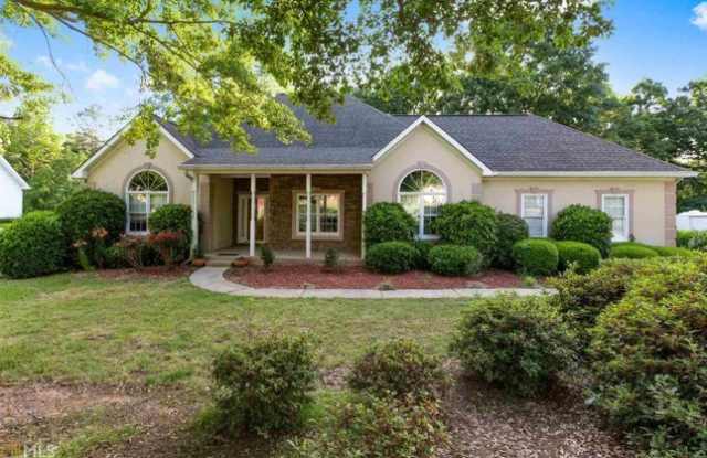 41 Fairfax Street - 41 Fairfax Street, Coweta County, GA 30265