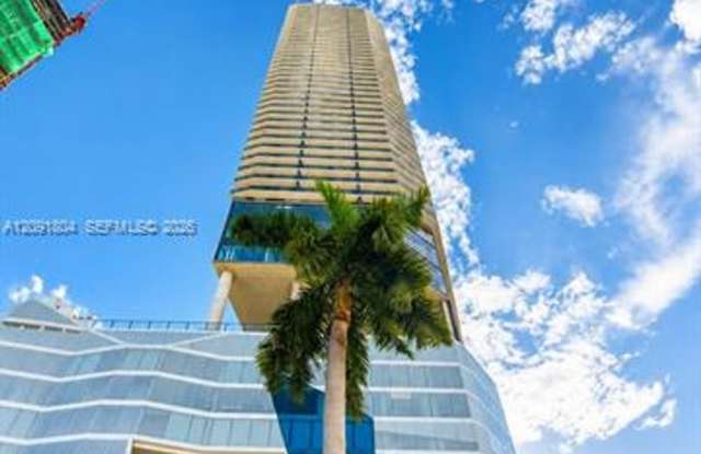 398 NE 5th St cu-3218, Miami, FL 33132 Gallery 3