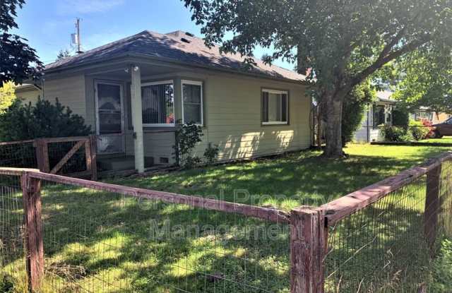 2803 Fairmount Ave photos photos