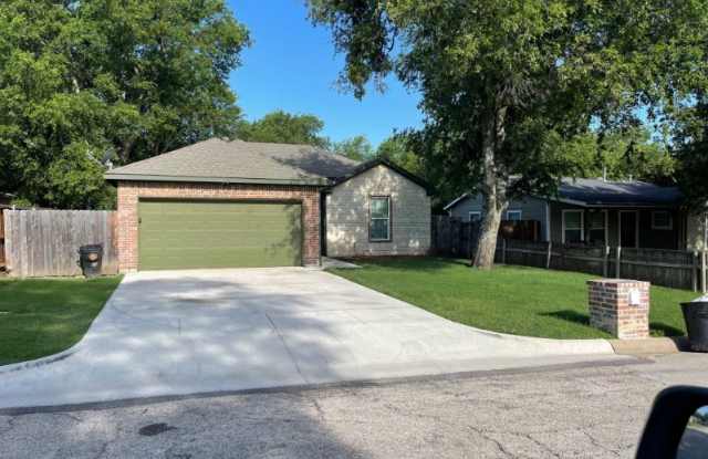 640 Kimbrough - 640 Kimbrough Street, White Settlement, TX 76108
