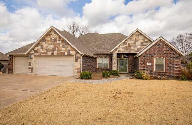 ***2308 SW Chinquapin Avenue*** - 2308 Southwest Chinquapin Avenue, Bentonville, AR 72713