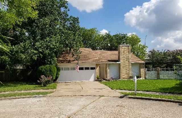 6402 RANCHO BLANCO CT - 6402 Rancho Blanco Court, Mission Bend, TX 77083