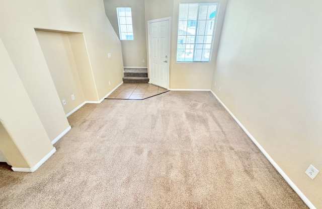 CHARMING 3 BEDROOM TWO STORY HOME Gallery 4