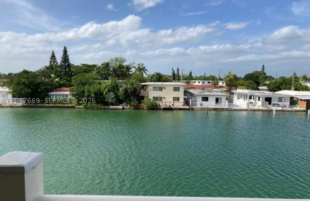 7900 Tatum Waterway Dr Gallery 1