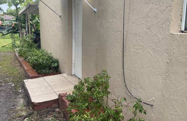 6387 Coral Way Gallery 2