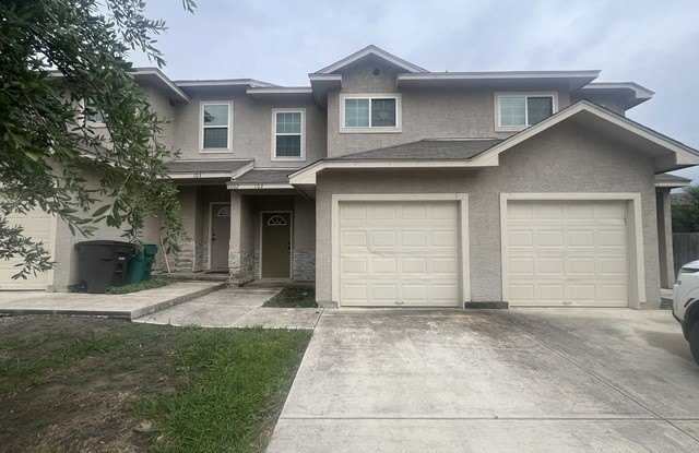 6602 Arancione - 6602 Arancione Avenue, San Antonio, TX 78233