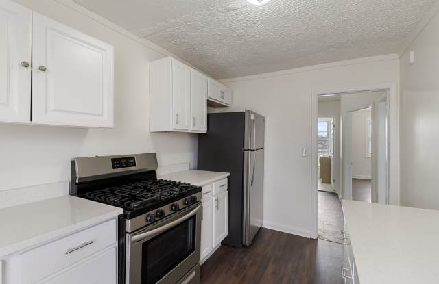 3902 Erdman Avenue - 2 photos photos