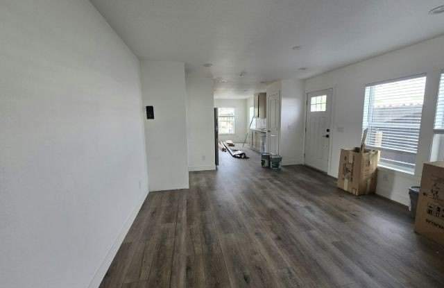 3401 N Walnut Road photos photos