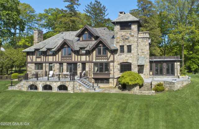 47 Carriglea Drive - 47 Carriglea Drive, Riverside, CT 06878