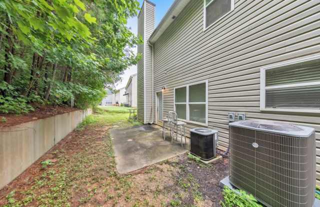 179 Holbrook Drive Gallery 3