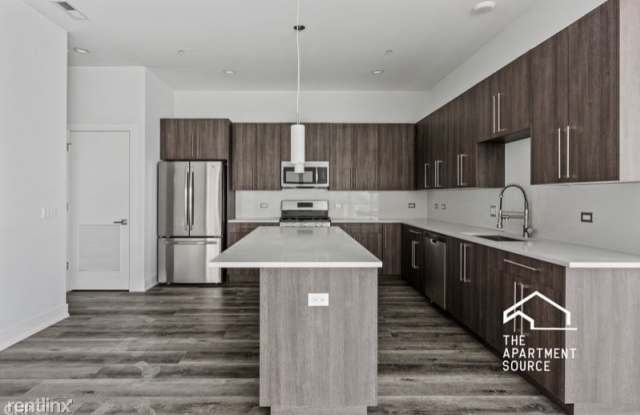 1956 N Fairfield Ave - 1956 North Fairfield Avenue, Chicago, IL 60647
