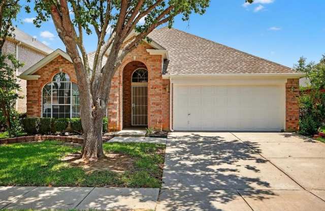 3012 Honey Locust Drive - 3012 Honey Locust Drive, Euless, TX 76039