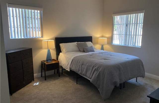 FURNISHED 2 BED 2 BATH NEAR LAS VEGAS STRIP!!! photos photos