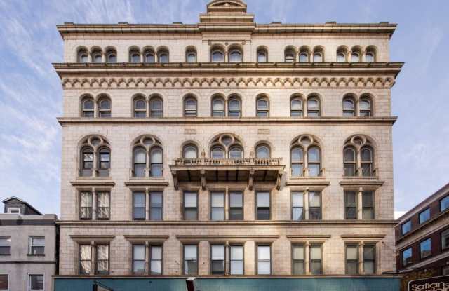 701-3 SANSOM Street Gallery 2