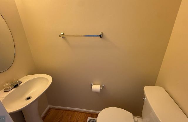 1630 WINDING BROOK Way Gallery 3