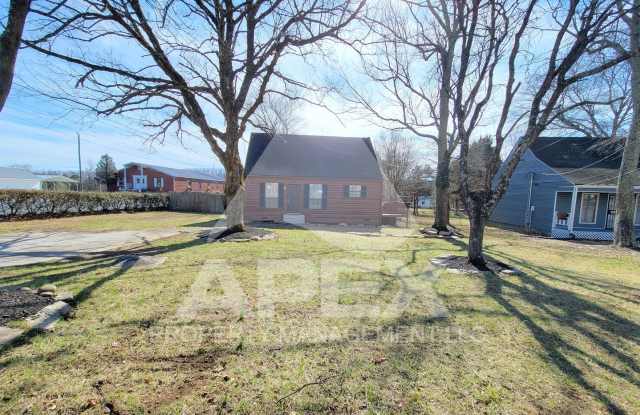 3 Bd - 2 Ba Single Family Home in North Knoxville - Fountain City! photos photos