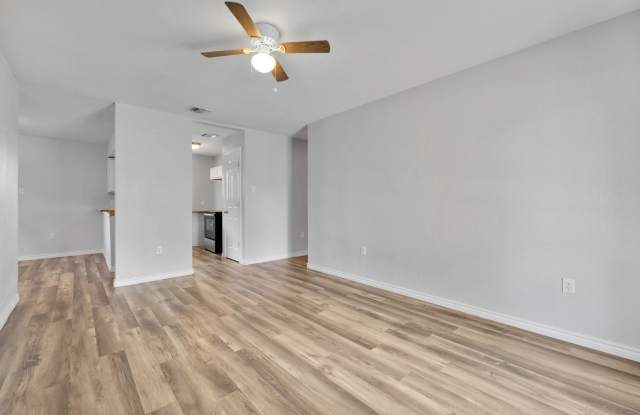 Charming 4-Bedroom Home Near Sam Houston High School – 314 Lynhaven Dr, San Antonio, TX photos photos