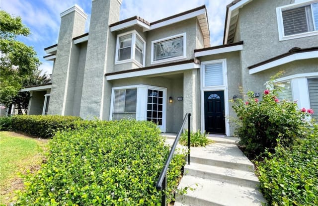 330 Fallingstar - 330 Fallingstar, Irvine, CA 92614