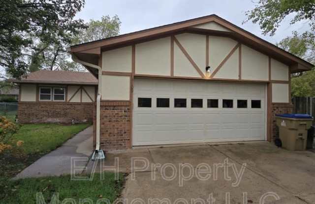 4109 Auburn Street Gallery 2
