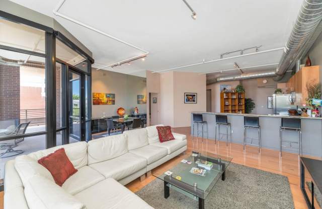 Rates Vary: $3,995 - $7,495 photos photos Rates Vary: $3,995 - $7,495 photos photos