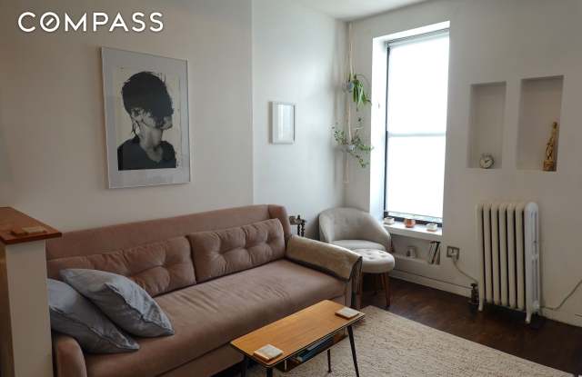 258 Clinton Avenue - 258 Clinton Avenue, Brooklyn, NY 11205 258 Clinton Avenue - 258 Clinton Avenue, Brooklyn, NY 11205