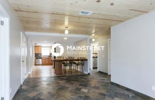 12263 Mallory Drive Gallery 3