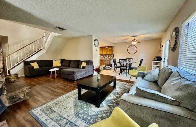 40040 Bluebird Lane Gallery 2