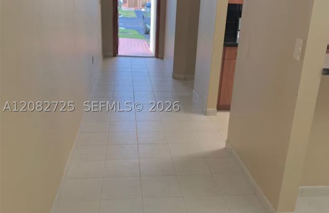 13566 SW 11th Ln Gallery 2