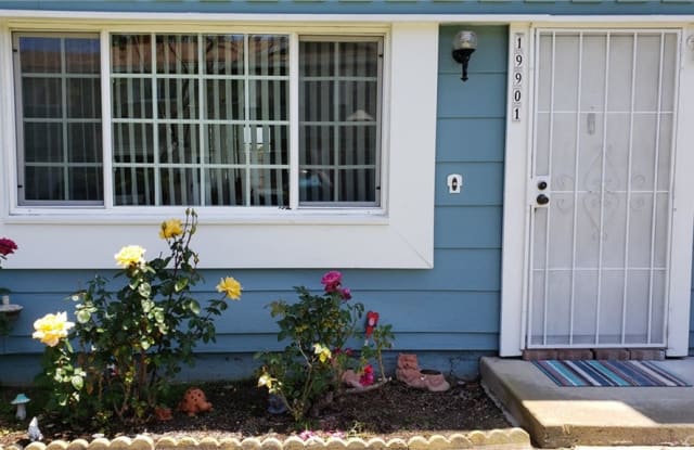 19901 Coventry Lane - 19901 Coventry Lane, Huntington Beach, CA 92646