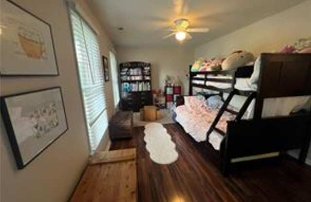 2584 Piney Bark Drive Gallery 4