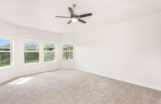 10226 Juniper Oaks Gallery 3