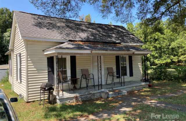 401 Grace Street - 401 Grace Street, Salisbury, NC 28144