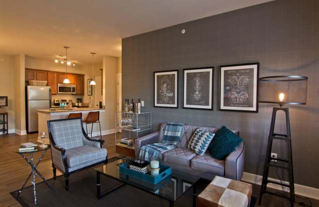 885 Chillingham Drive Gallery 3
