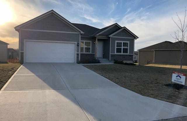25949 West 142nd Court - 25949 West 142nd Court, Olathe, KS 66061
