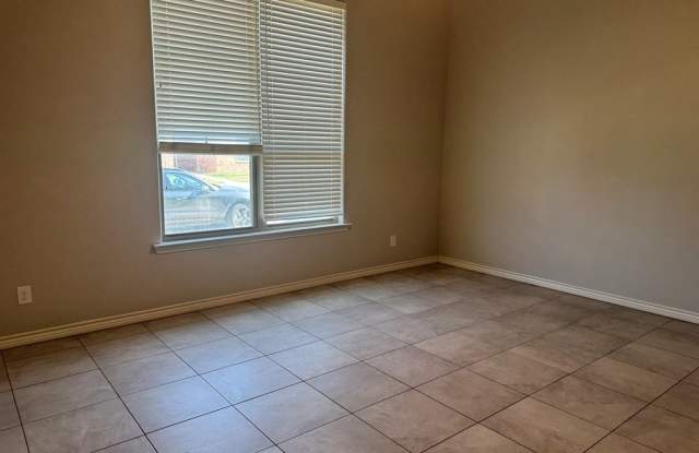5304 Nevan Ct Gallery 4