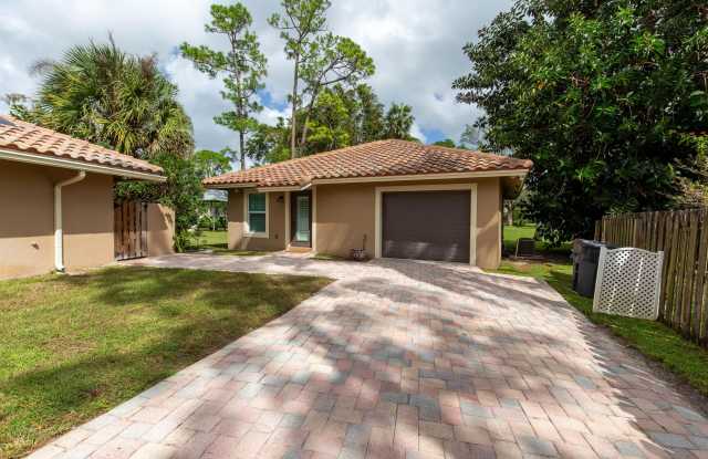 352 WINDOW ROCK Drive photos photos
