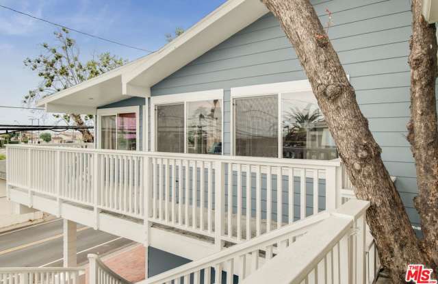 3952 LAS FLORES CANYON Road Gallery 3