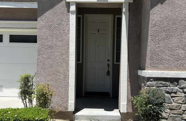 40211 Pasadena Drive Gallery 2