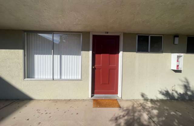 Wonderful Gated Downstairs Apartment photos photos