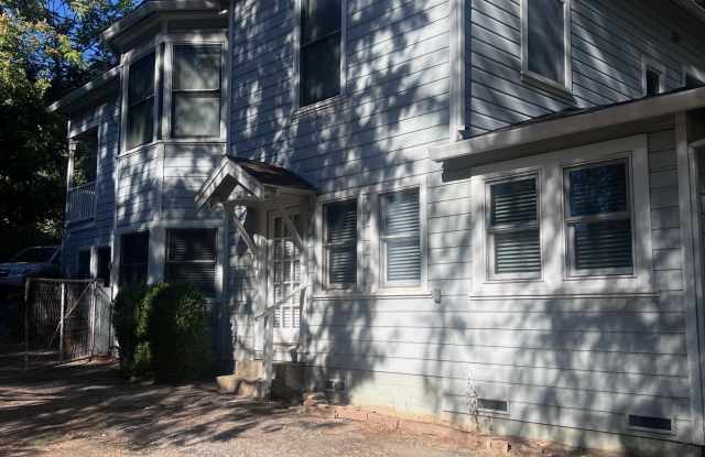 430 Uren Street photos photos