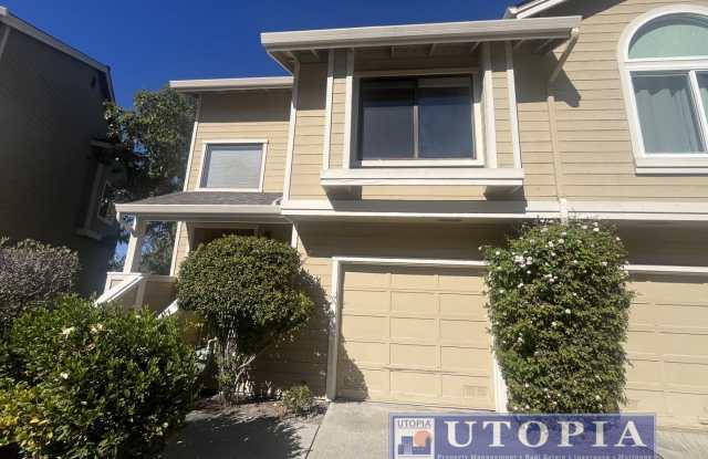 Beautiful 3 Bedroom, 2 Bathroom Townhome in Scotts Valley Gallery 1