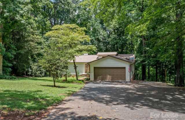 159 Wood Duck Loop - 159 Wood Duck Loop, Iredell County, NC 28117