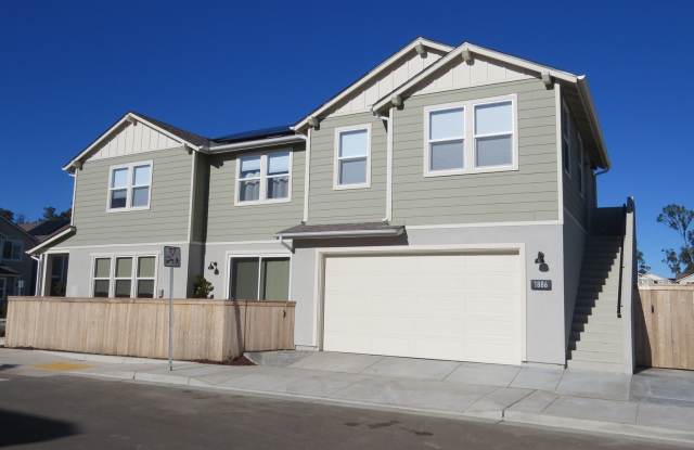Modern 1 Bedroom Apartment in Desirable San Luis Ranch Homes- All Utilities Included photos photos