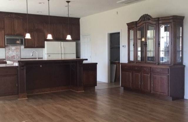 13810 Goldman Dr. NW Gallery 4