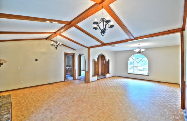 3812 N Riverside Drive - 3812 North Riverside Drive, Bethany, OK 73008