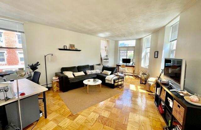 348 Commercial St. photos photos