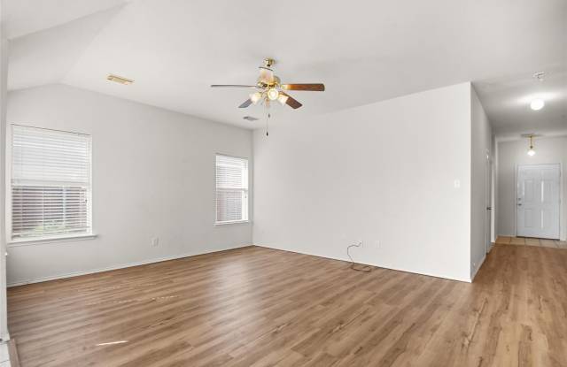 3041 Winding Meadow Trail Gallery 2
