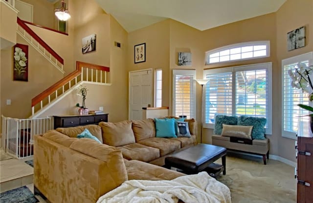 8 San Simon - 8 San Simon, Rancho Santa Margarita, CA 92688