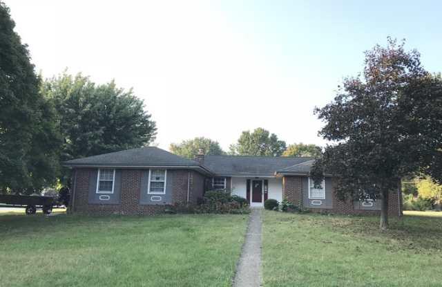 4059 Restin Court - 4059 N Restin Rd, Johnson County, IN 46142